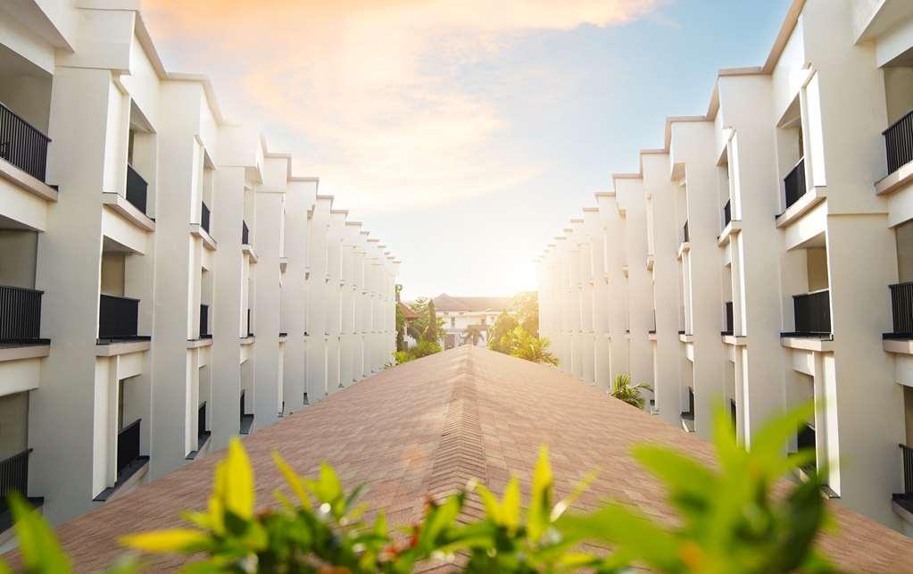 Park Regis Kuta Hotel Kuta Lombok Eksteriør billede