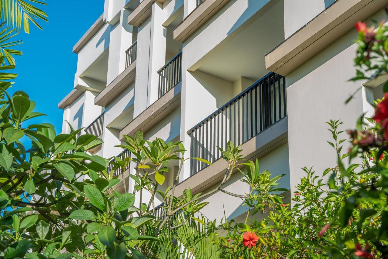 Park Regis Kuta Hotel Kuta Lombok Eksteriør billede