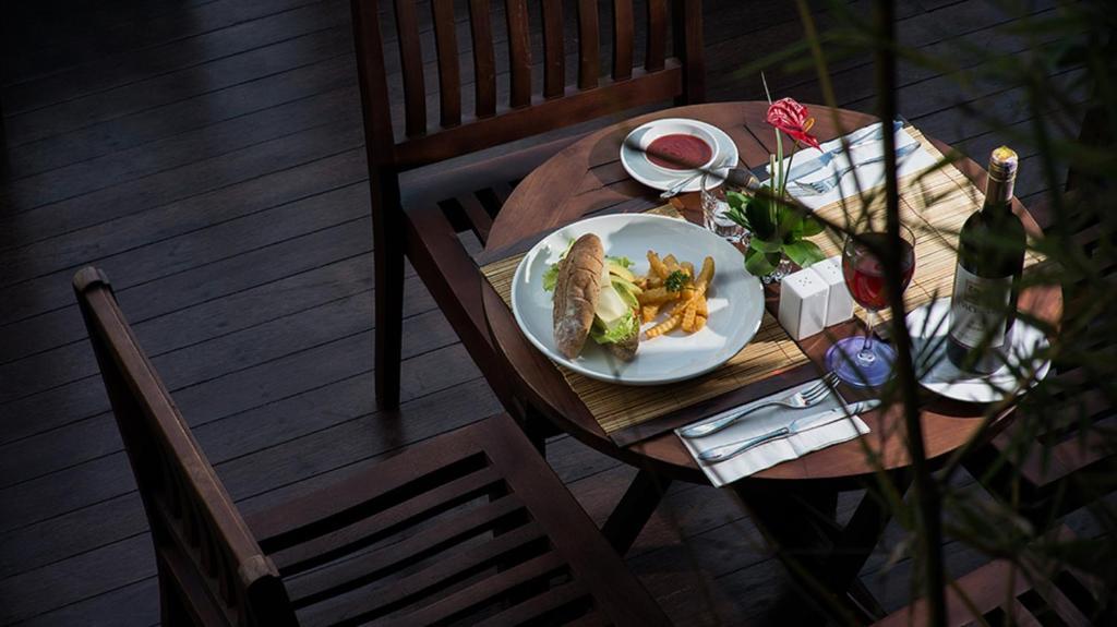 Park Regis Kuta Hotel Kuta Lombok Eksteriør billede